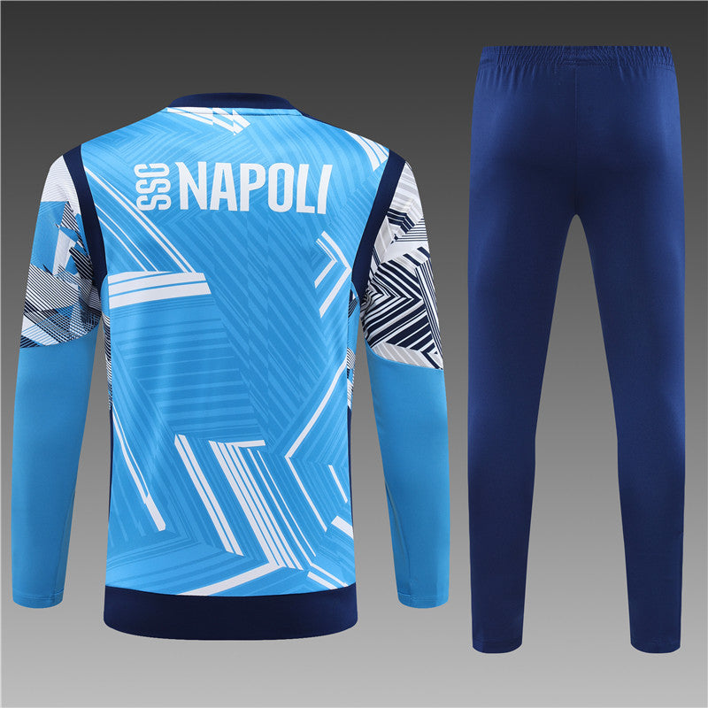 Nápoles 24/25 (entrenamiento)