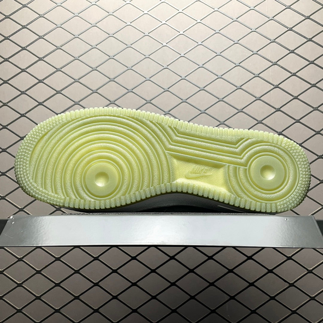 Nike Air Force 1 DV0785-300