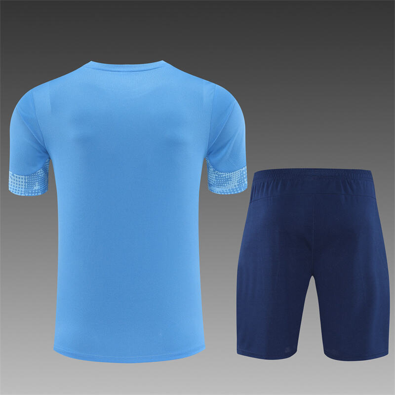 Kit entrenamiento Manchester City 25/26