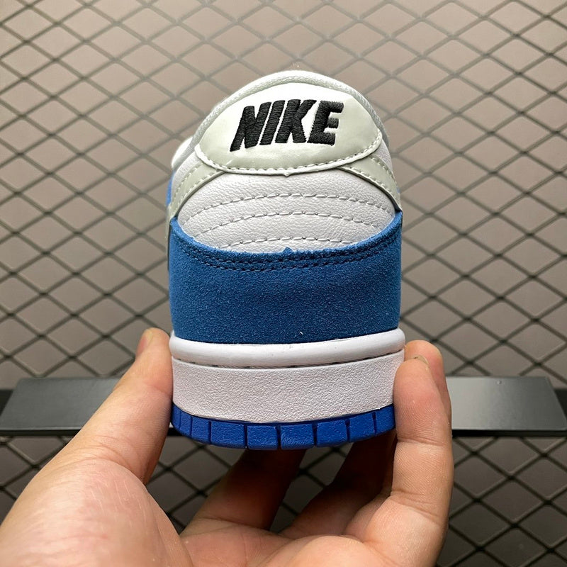 Nike Dunk Low 819674-410