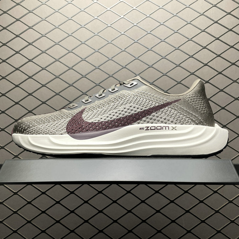 Nike Pegasus Plus FQ7262-005