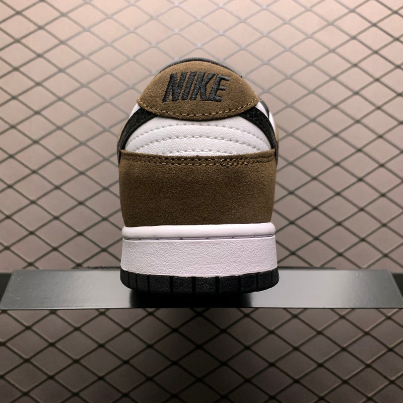 Nike Dunk Low 304292-102
