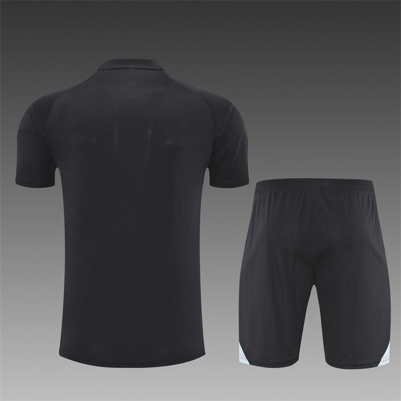 Kit entrenamiento Real Madrid 25/26
