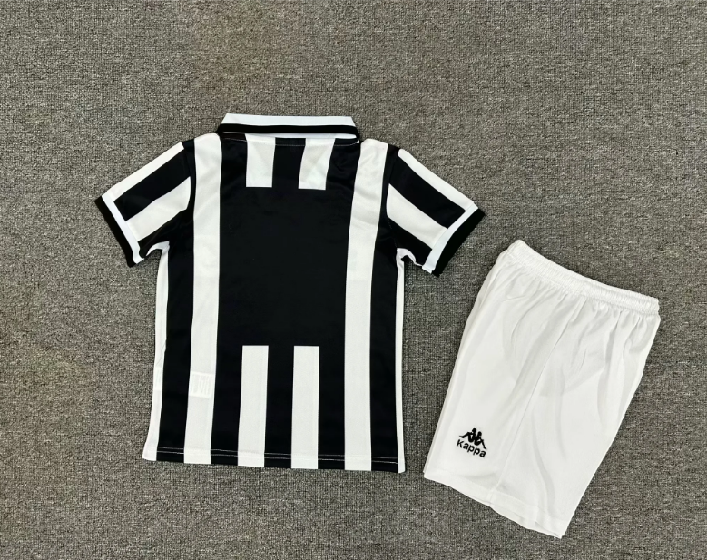 1ª Juventus 95/96