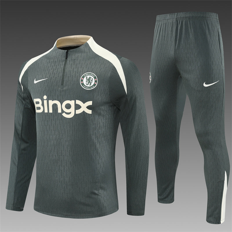 Chelsea 25/26 (entrenamiento)