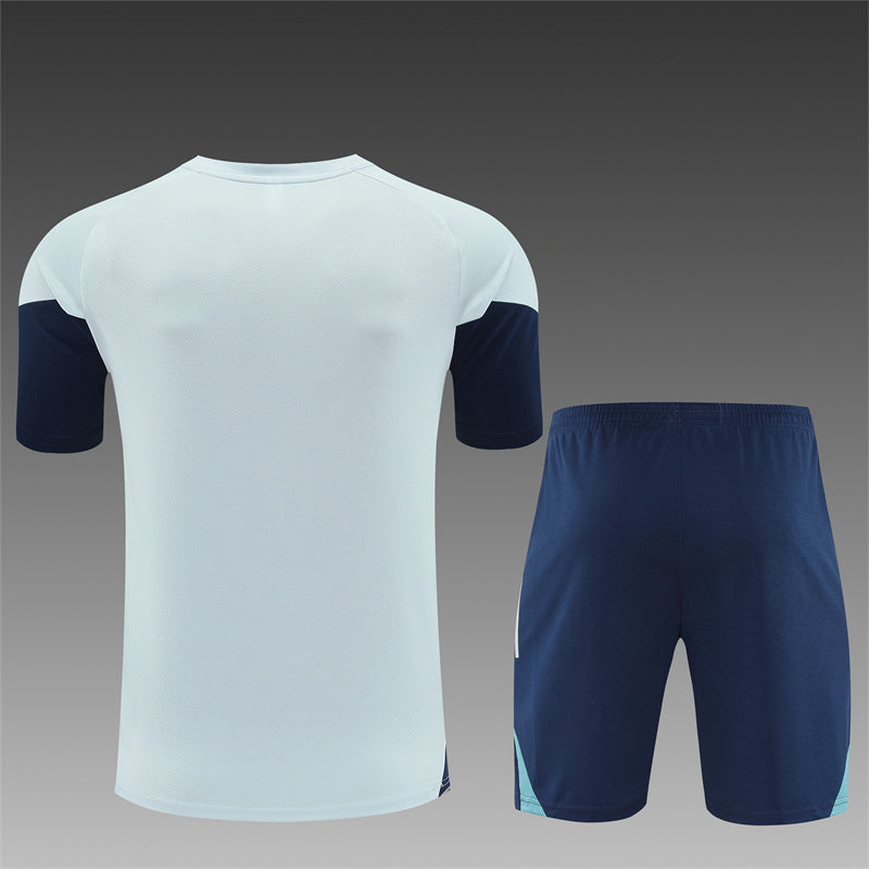 Kit entrenamiento Arsenal 25/26