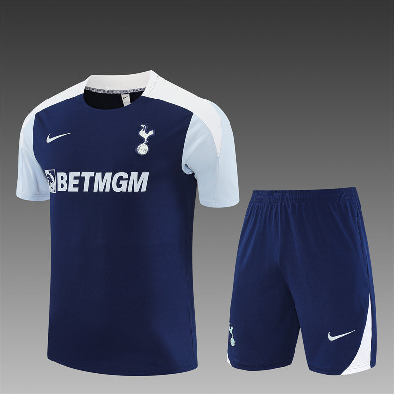 Kit entrenamiento Tottenham 25/26