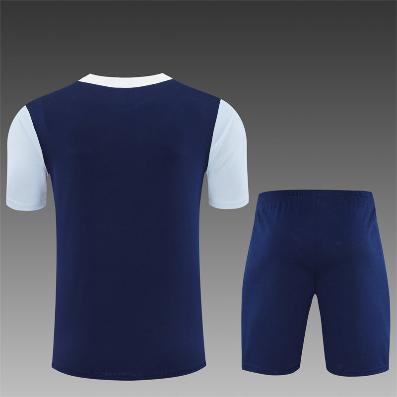 Kit entrenamiento Tottenham 25/26