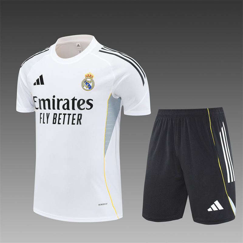 Kit entrenamiento Real Madrid 25/26