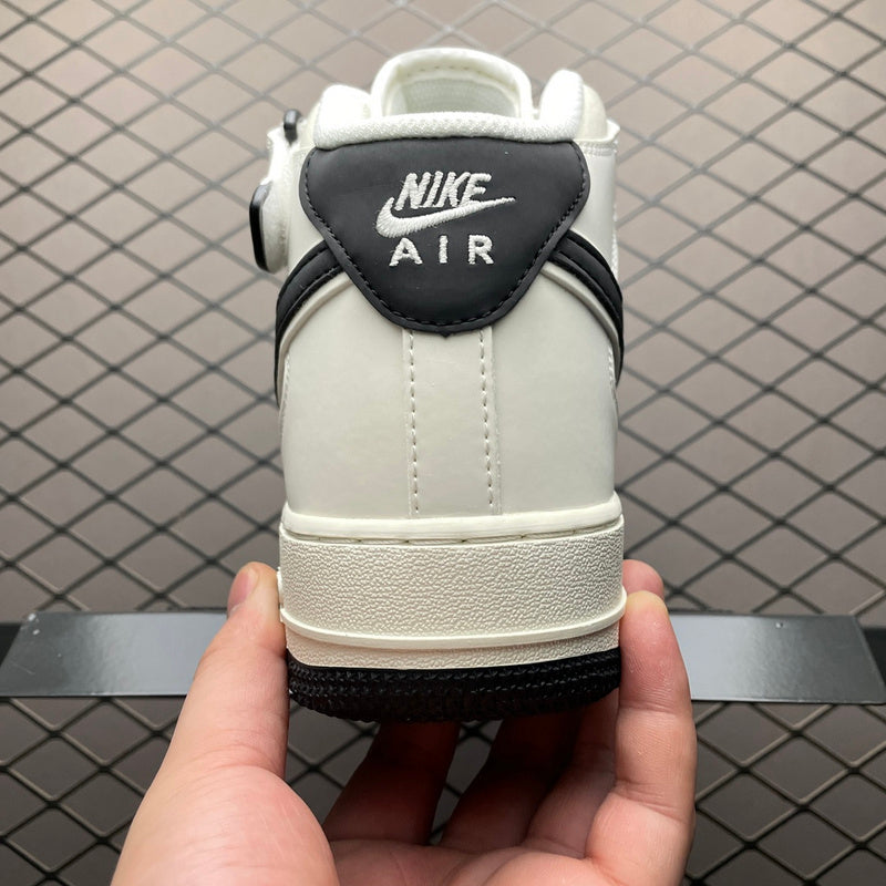 Nike Air Force 1 MID SH0235-511