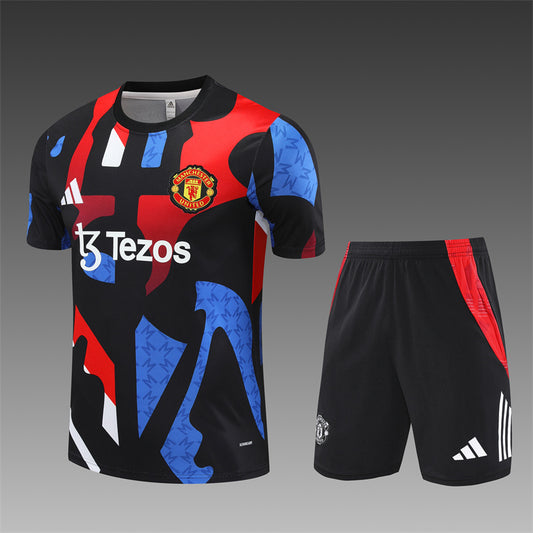 Kit entrenamiento Manchester United 24/25