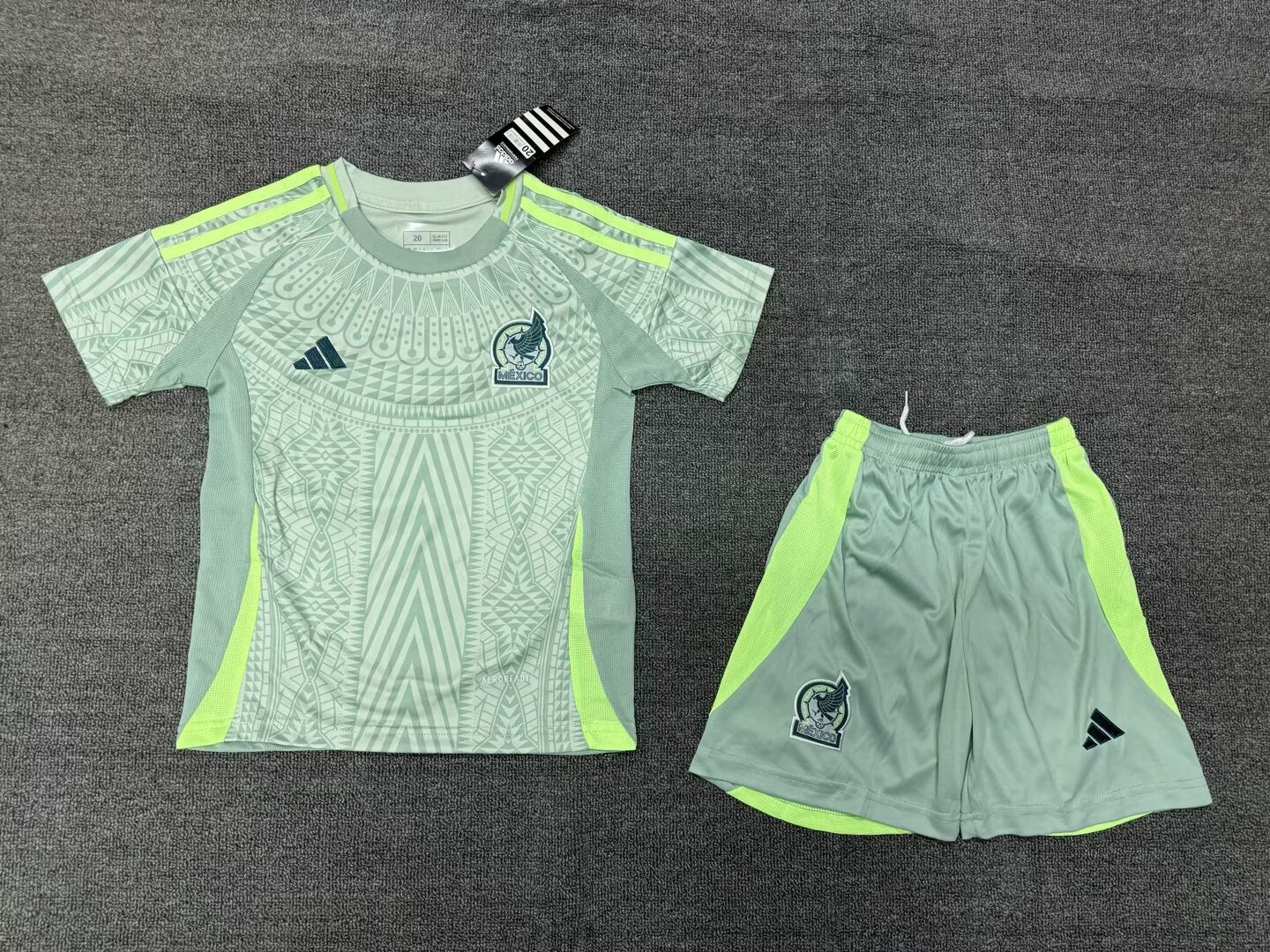 Kit 1ª México 2024