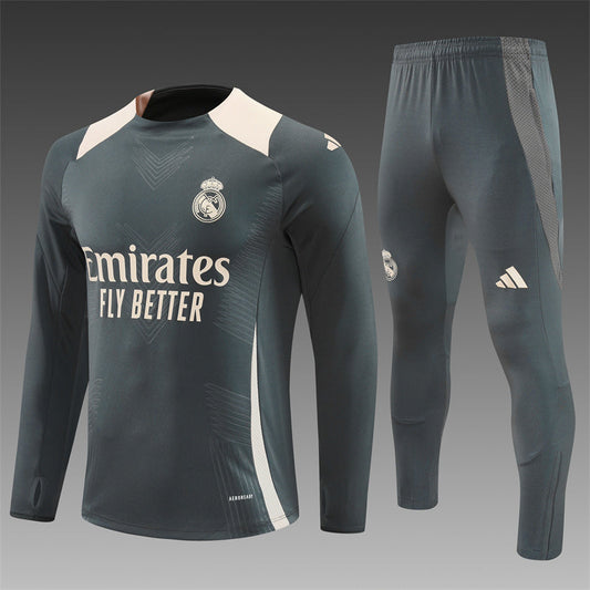 Real Madrid 24/25 (entrenamiento)