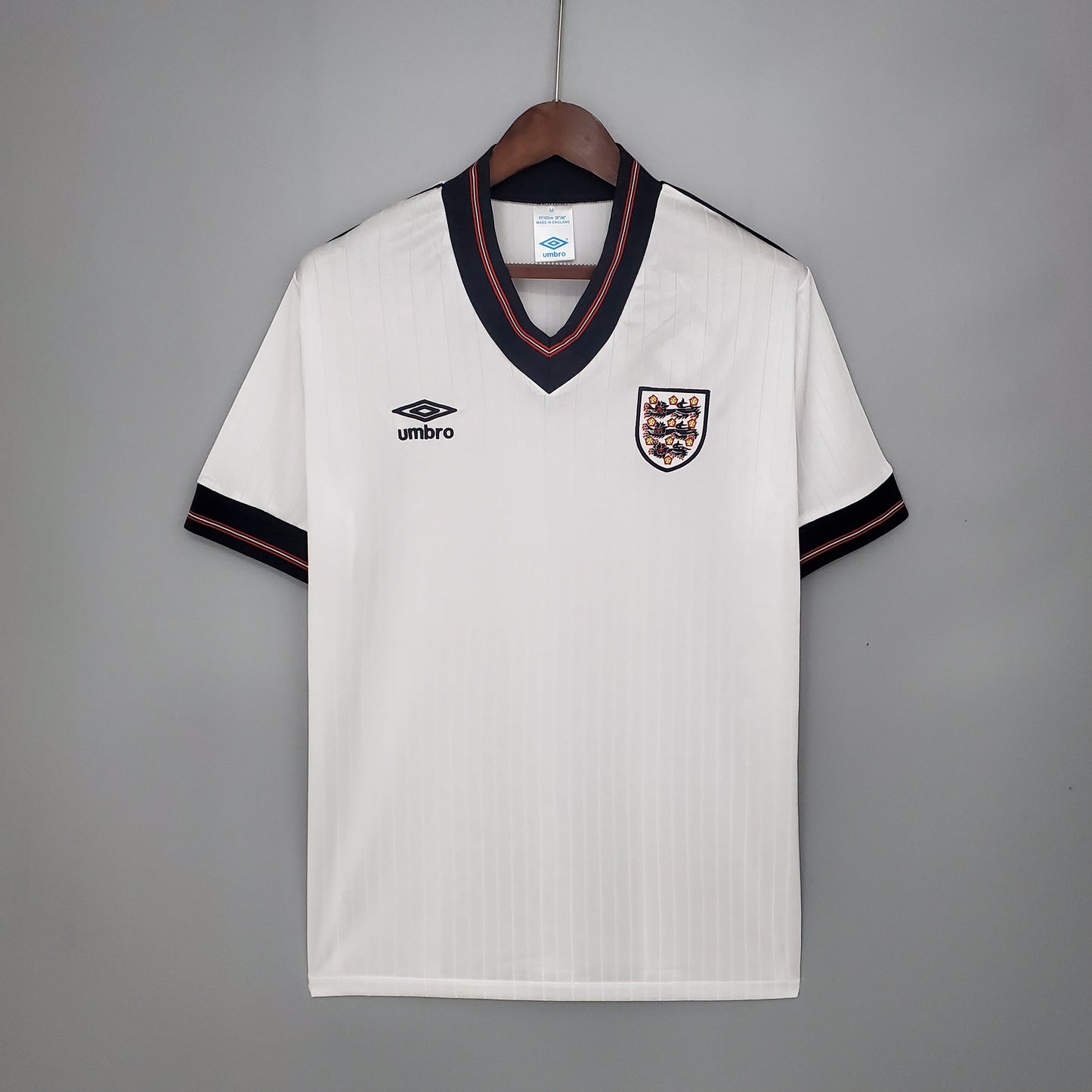 1ª Inglaterra 84/87