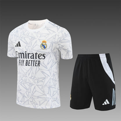 Kit entrenamiento Real Madrid 24/25