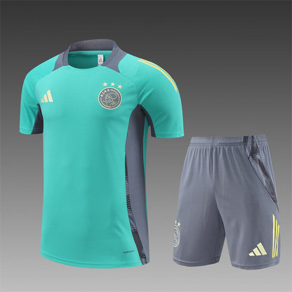 Kit entrenamiento Ajax 24/25