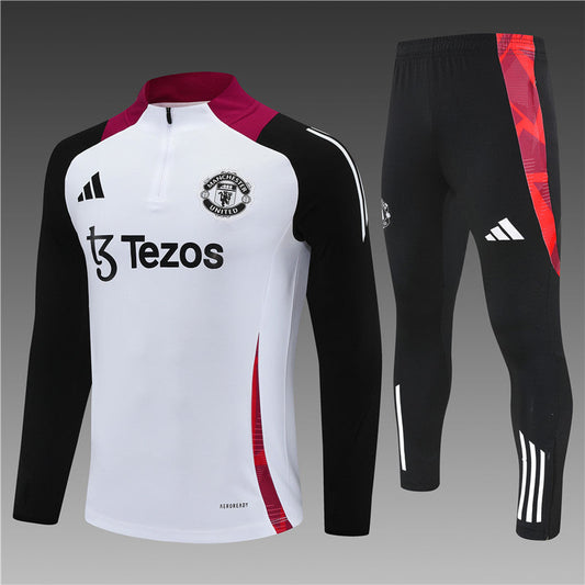 Manchester United 24/25 (entrenamiento)