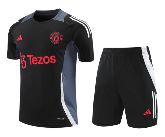 Kit entrenamiento Manchester United 24/25