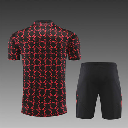 Kit entrenamiento Manchester United 24/25