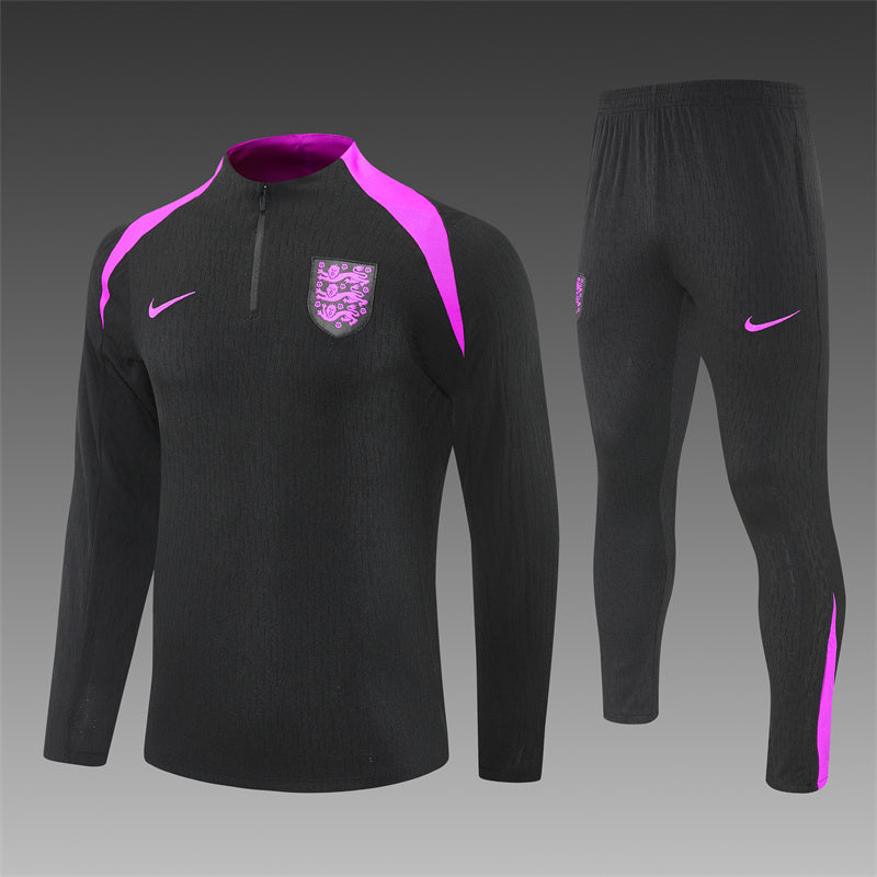 Inglaterra 25/26 (entrenamiento)