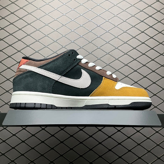 Nike Dunk Low 304292-902