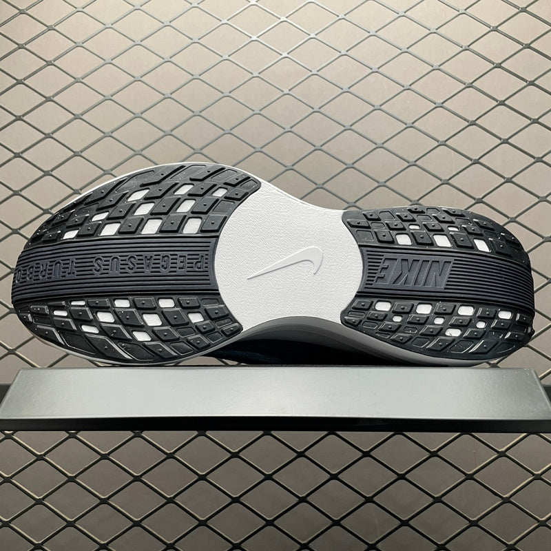 Nike Pegasus Plus FQ7262-002