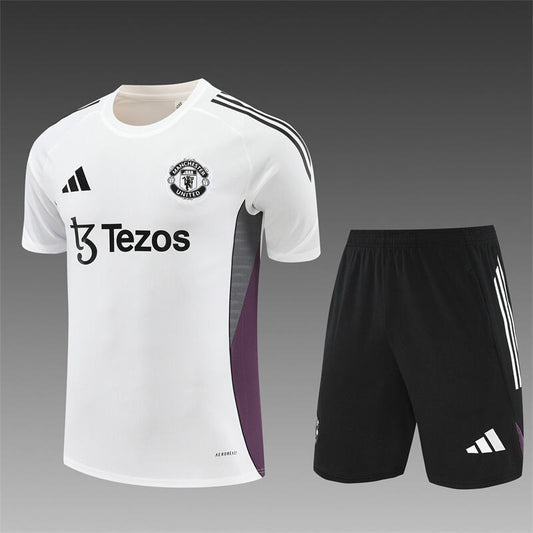 Kit entrenamiento Manchester United 25/26