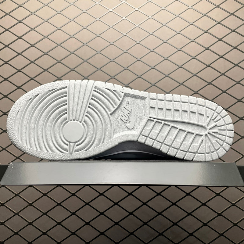 Nike Dunk Low DV0831-101