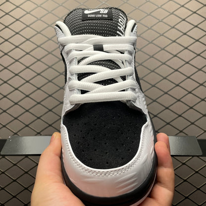 Nike Dunk Low FD2629-100