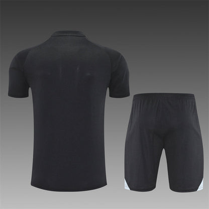 Kit entrenamiento Real Madrid 25/26