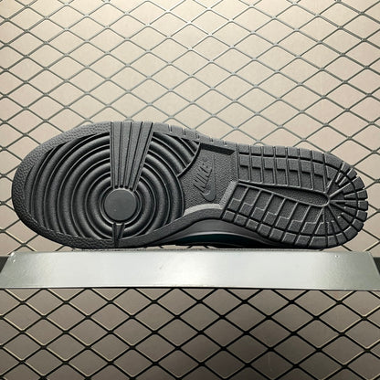 Nike Dunk Low 304292-402
