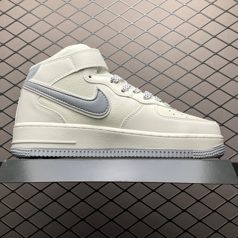 Nike Air Force 1 MID SH0235-522