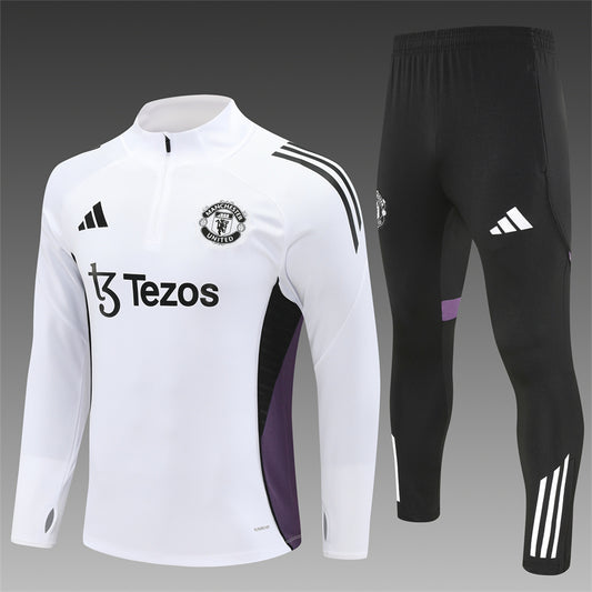 Manchester United 25/26 (entrenamiento)