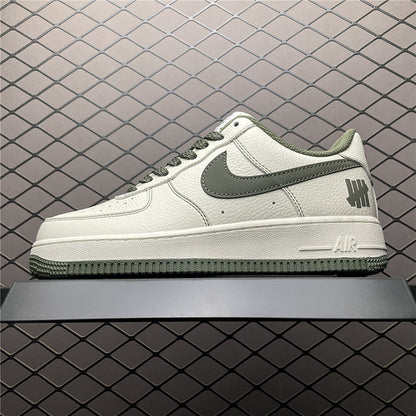 Nike Air Force 1 UN2395-521