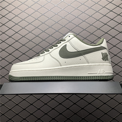 Nike Air Force 1 UN2395-521
