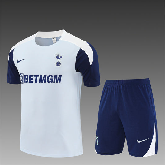Kit entrenamiento Tottenham 25/26