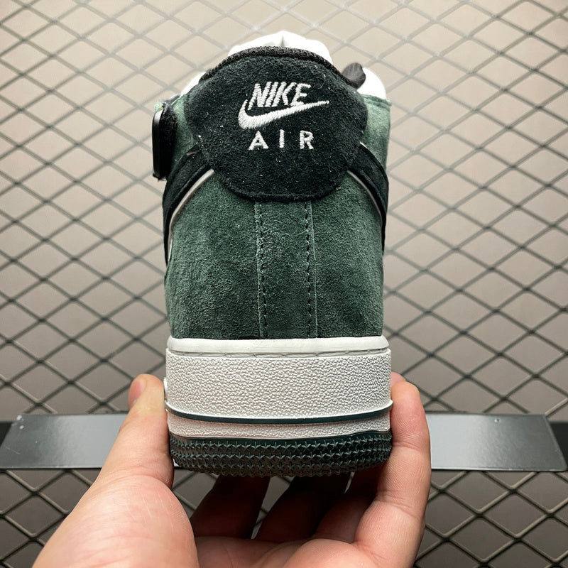 Nike Air Force 1 MID CG9908-103