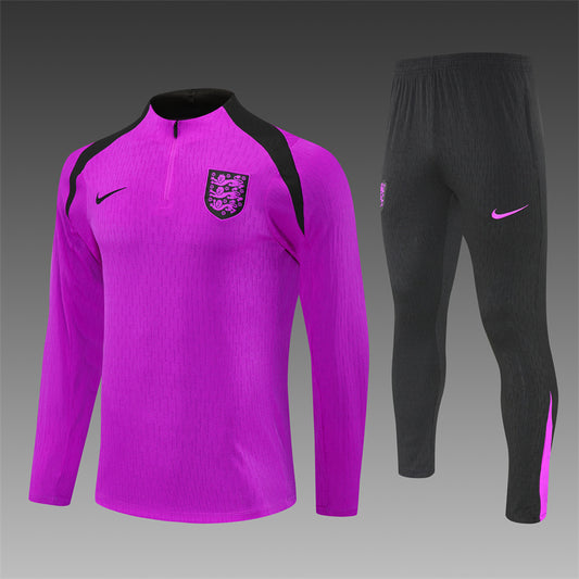 Inglaterra 25/26 (entrenamiento)