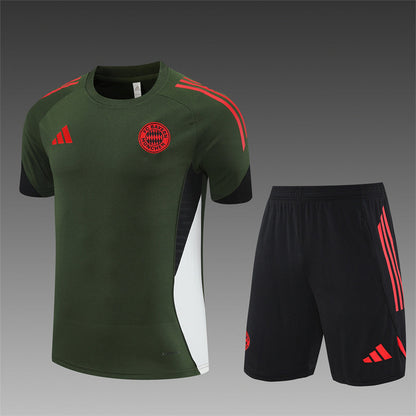 Kit entrenamiento Bayern de Múnich 25/26