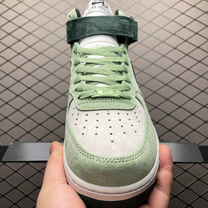 Nike Air Force 1 MID CG9908-103