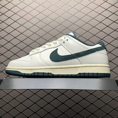Nike Dunk Low FQ8080-133